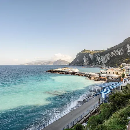 Sea View Apartment Capri